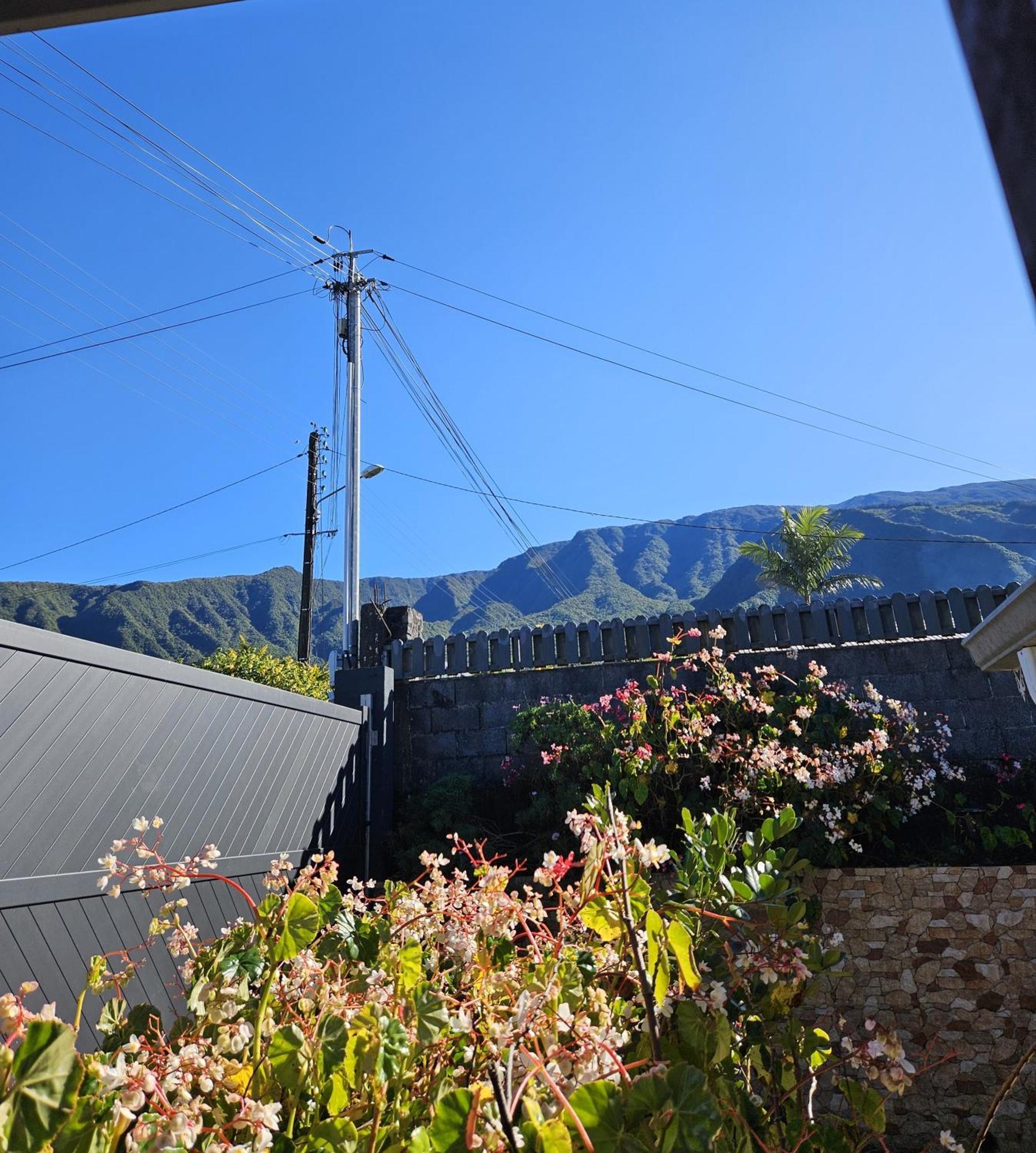 Meuble De Tourisme Makaze Villa แซ็งต์หลุยส์ ภายนอก รูปภาพ